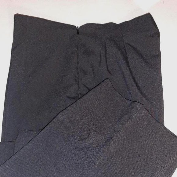 Ladies Black Capri Pants~ Size 6~ Basic Additions - Picture 9 of 9